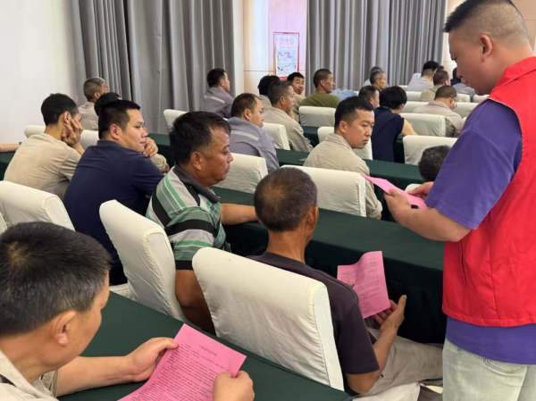 忠泰策略 禁毒宣传进企业 毒品防范入人心