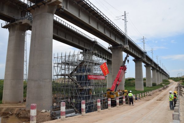宏盛证券 马祥友：从接触网专家到土建先锋的跨界突围